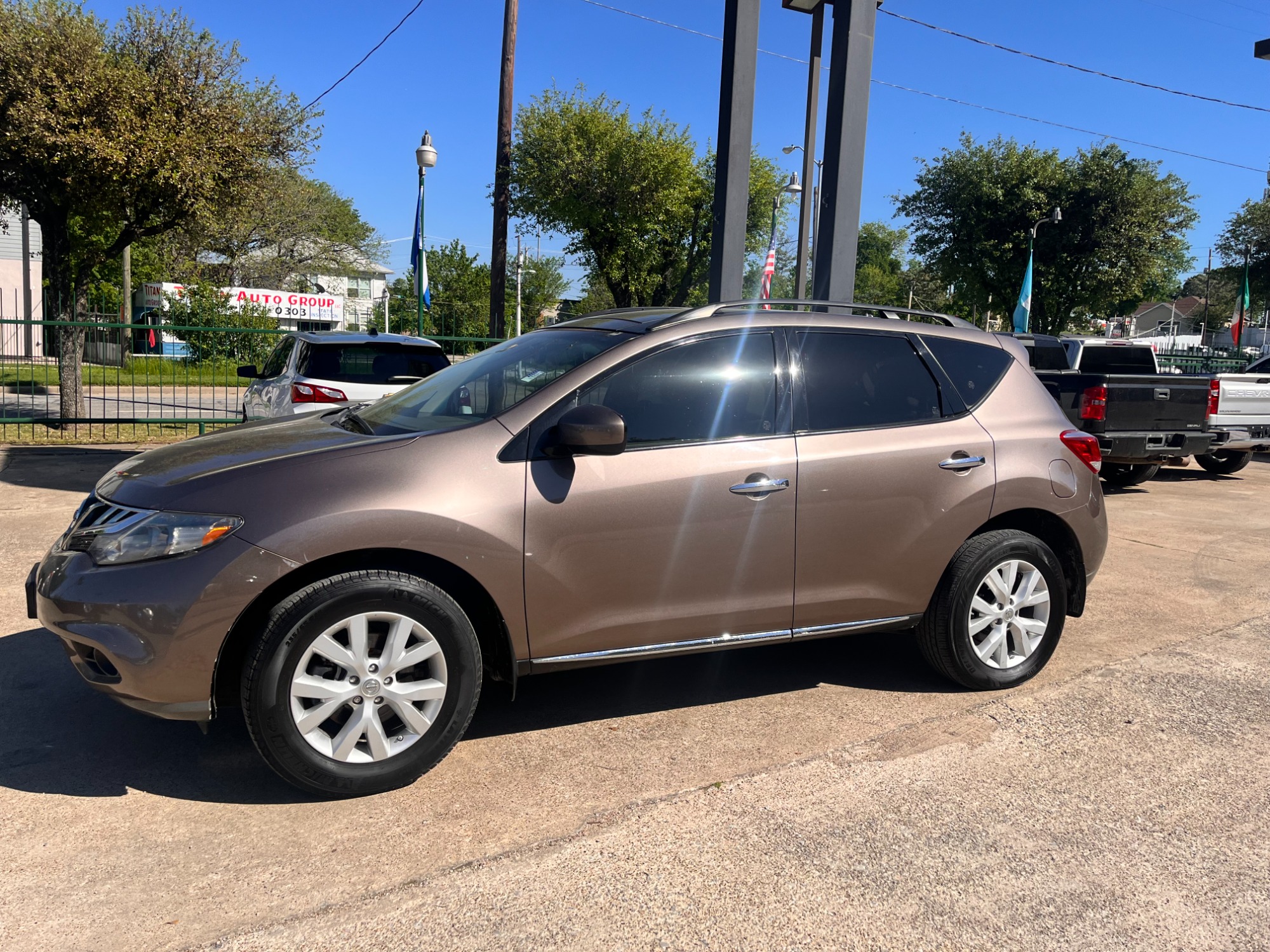 photo of 2012 Nissan Murano SV